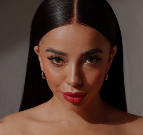 Nia moreno modèle sympa galeries