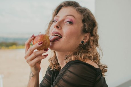 Belladonna Free star du porno érotique photos