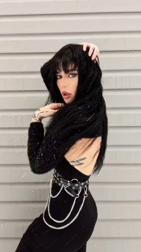 Nightmare Waifu star du porno sexy collection