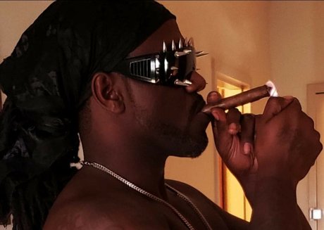 Nigel grey modèle magnifique images