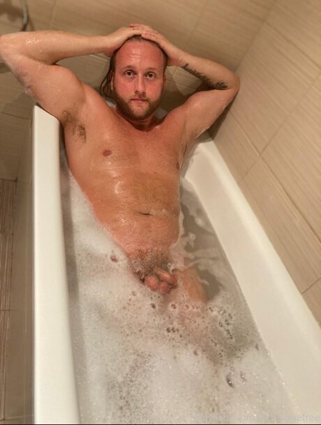 Nicos lowe nus de stars du porno archive