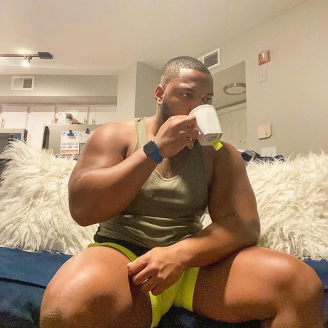 Big Sleaz modèle joli galeries