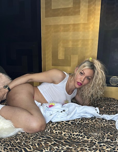 Nina La Divina modèle artistique image