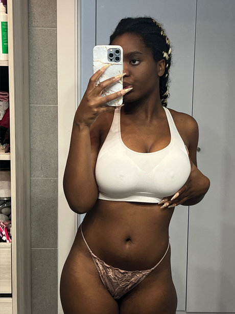 Niky_ étoile parfaite img