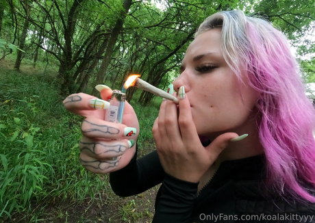 koalakittyyy modèle pornographique photos