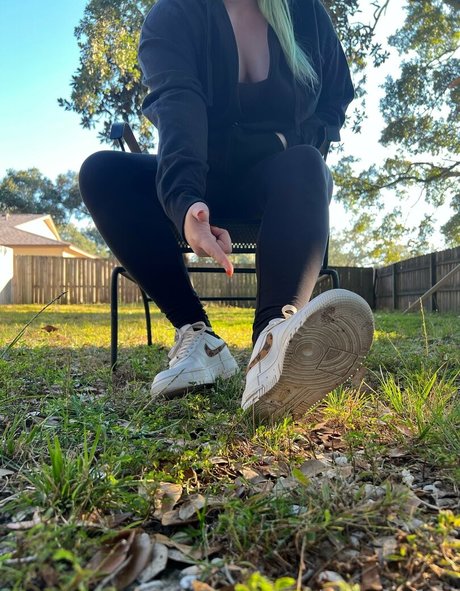 dezzydoefree étoile magnifique galeries