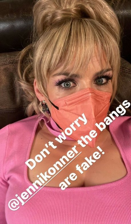 Busy Phillips modèle adulte img