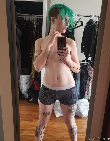 molotovcocktease sexe star img