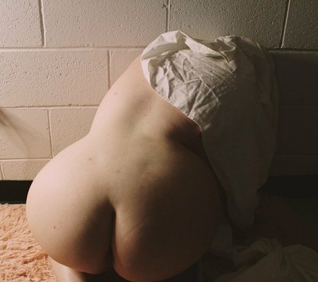 p enrose modèle adulte des photos