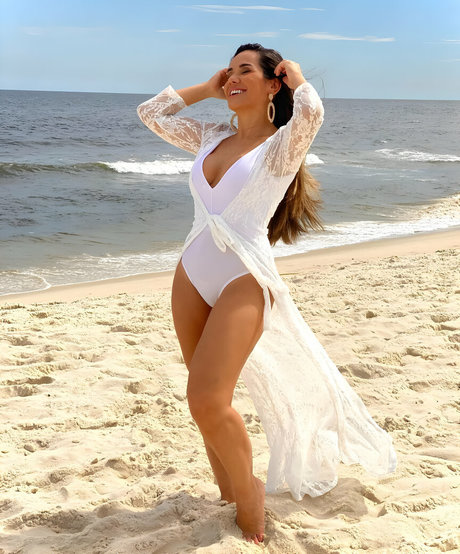 Isabele Benito modèles nus img