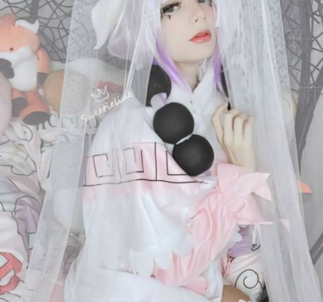 Sweetieline modèle pornographique image