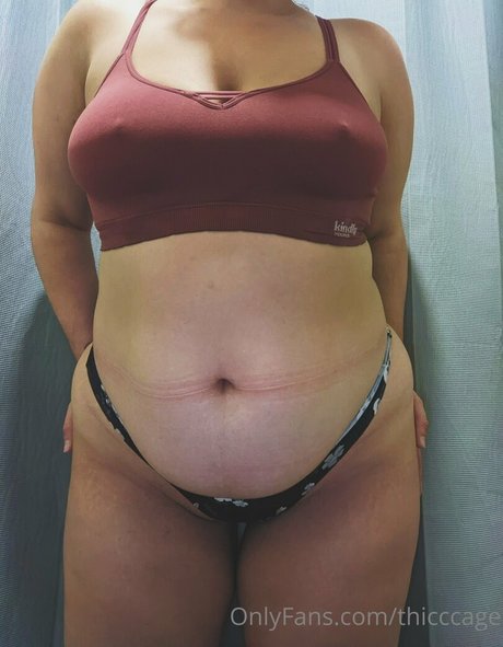 thicccage star du porno érotique archive