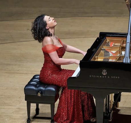 Khatia Buniatishvili modèle images