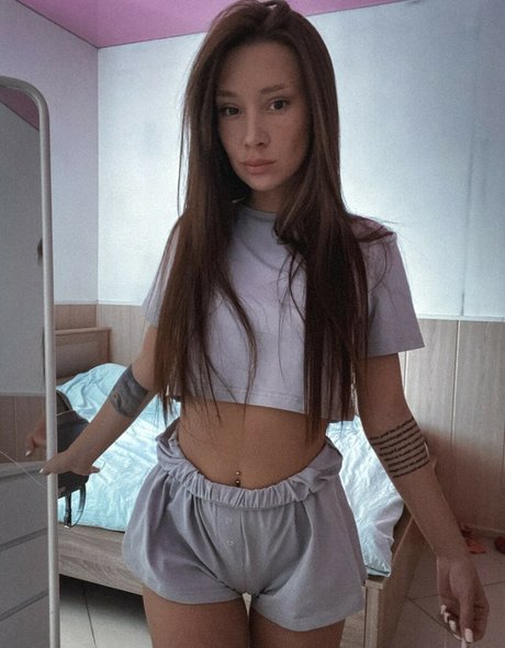 Anastasia Steklova art étoile image