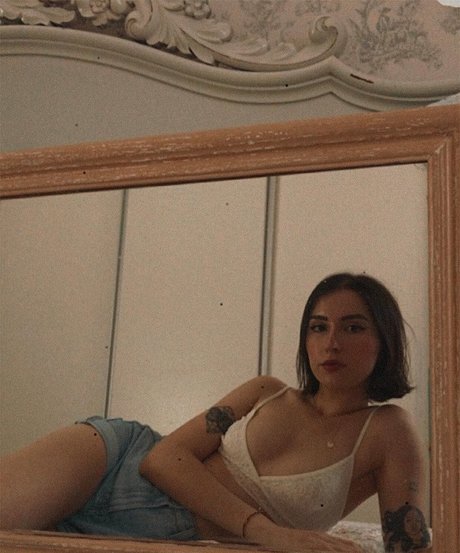 Marianna Tondolo modèle exclusif galerie