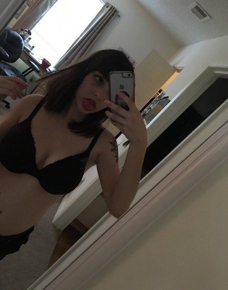 ginkgocrown actrice de nus photo