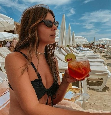 Debora Tanzo actrice xxx image