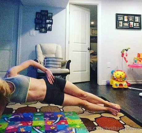 brittanybtchx actrice pornographique archive