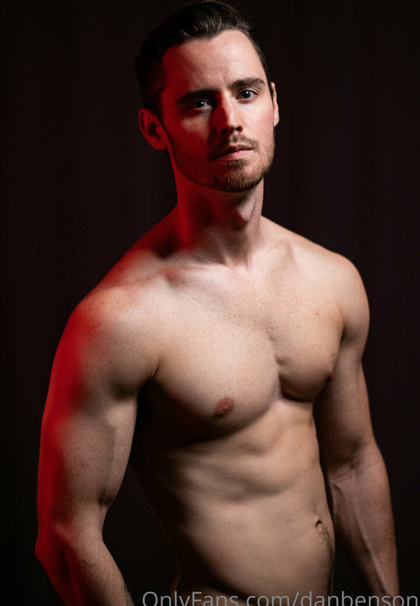 fans de poitrine plate uniquement porno de haute qualité des photos