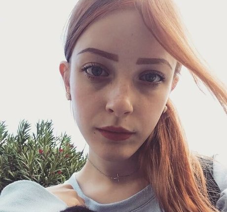 Agnese Innocente haut étoile image