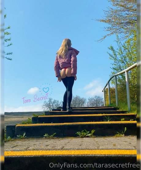 tarasecretfree star du porno parfaite image