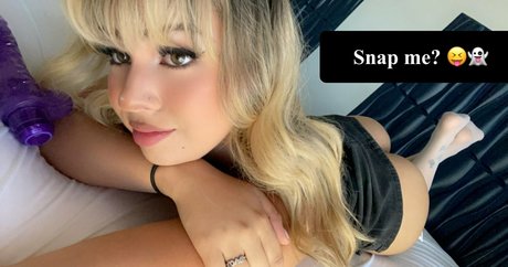 tatouages blonds onlyfans pornographique en haute définition img