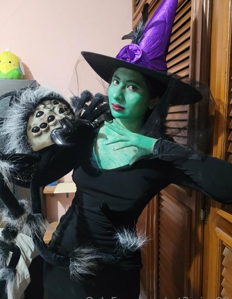 Art3misa00 modèle porno image