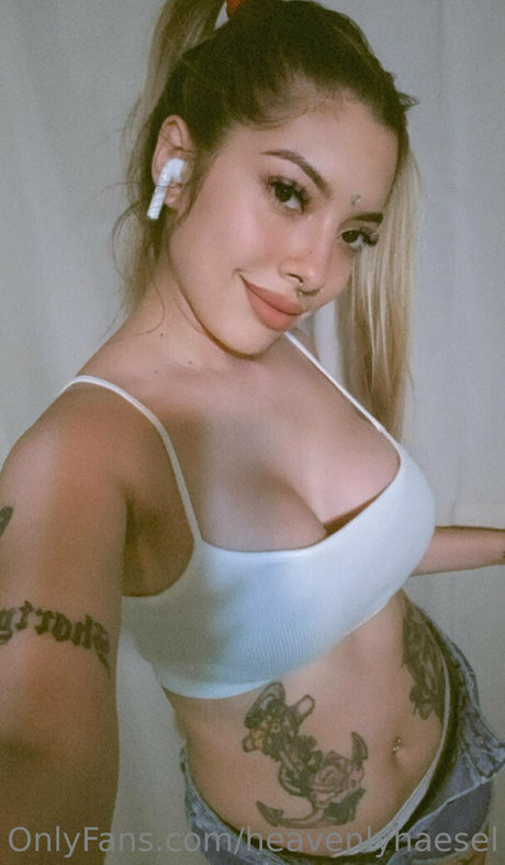 heavenlyhaesel modèle magnifique img