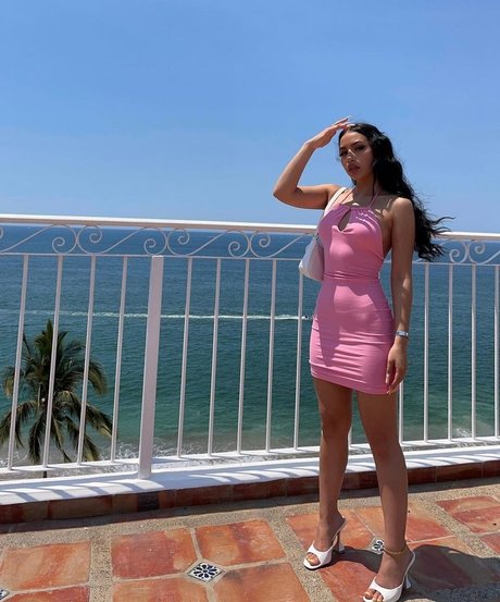 Melissa Estrella sexe de star du porno des photos