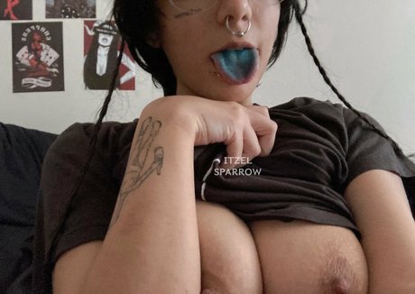 itzel2002free modèle joli img