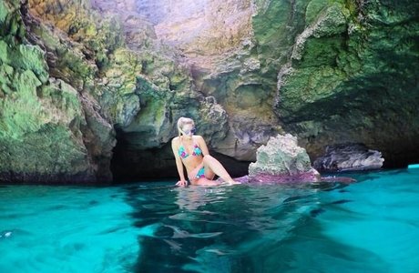 iJustine star érotique collection