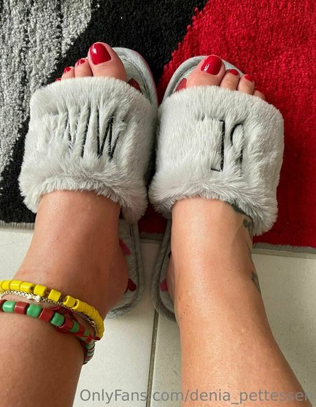 denia pettessen actrice exclusive galeries