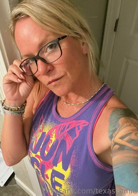 texas amie actrice porno archive