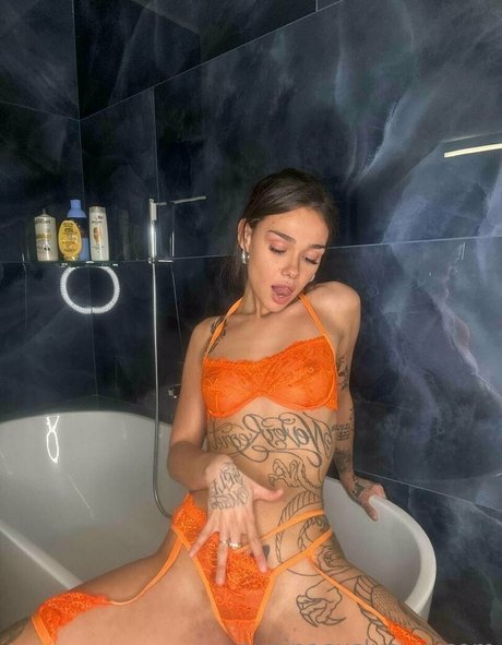 elisavimercati étoile chaude galerie