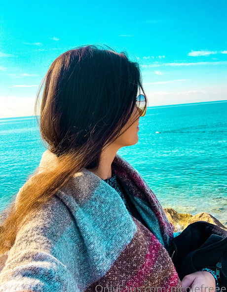 nicolefreee modèle parfait des photos