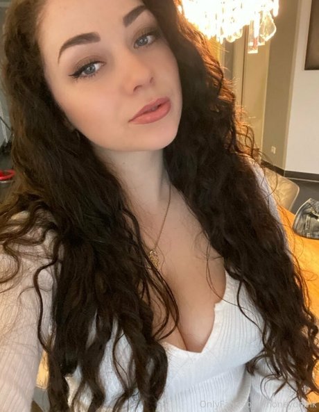 moneydomk actrice nue img