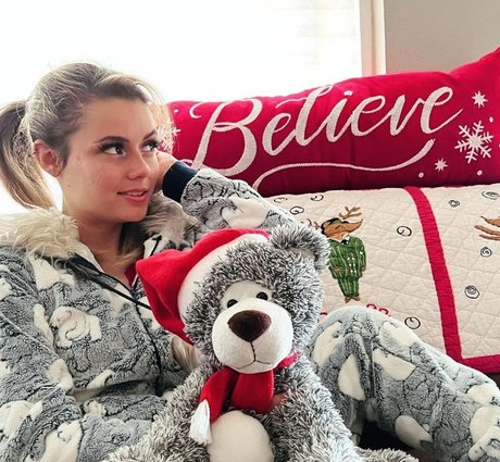 Mally Mouse modèle de sexe images