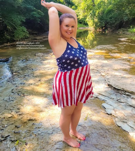 freexxxcourtneylynn belle étoile galerie