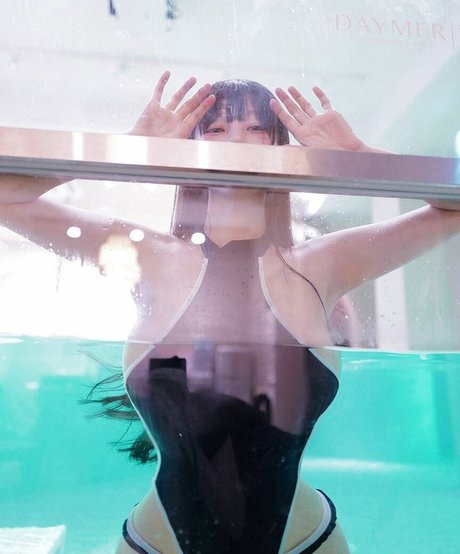 rh ab actrice de nus photos