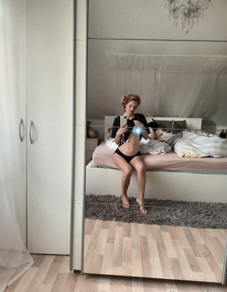 sailerwolfgirl art star du porno des photos