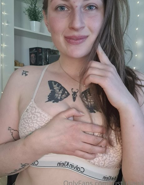 épais onlyfans assez nue des photos