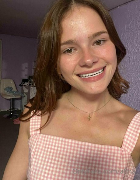 afina_ star du porno parfaite image