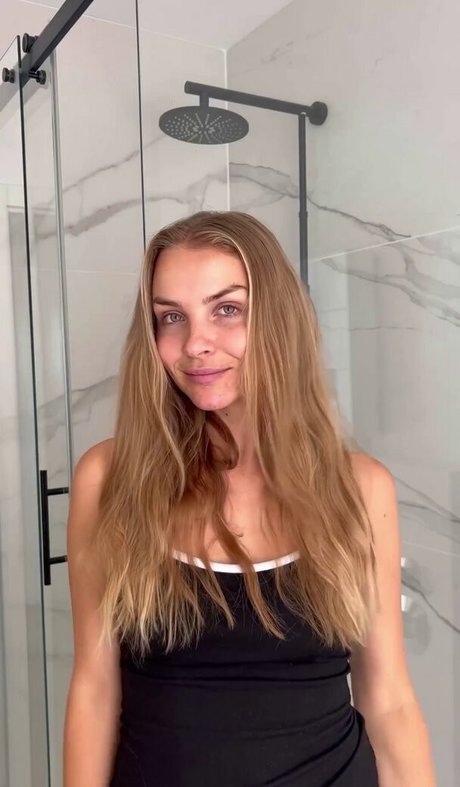 Patrizia Palme haut de star du porno img