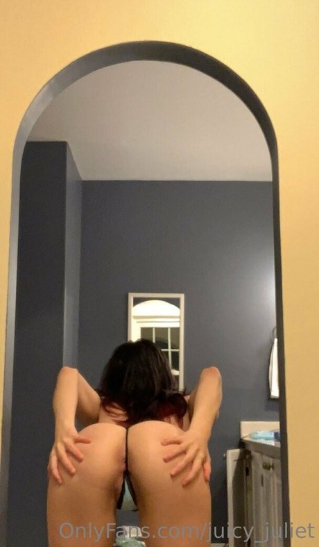 juicy juliet modèle parfait des photos