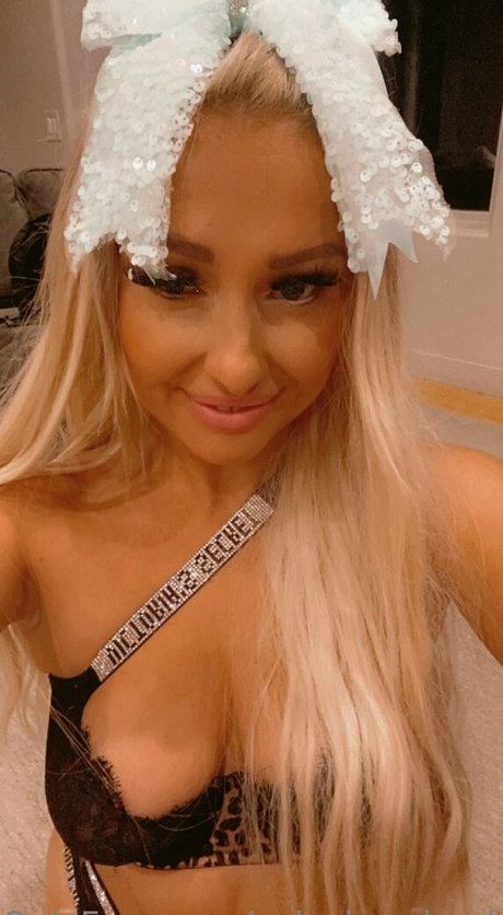 courtneyhuntt star du porno chaude photo