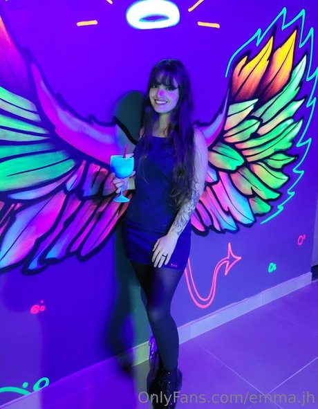 emma jh actrice adulte des photos