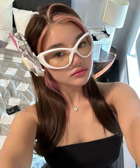 Annxhy actrice de grande qualité galerie