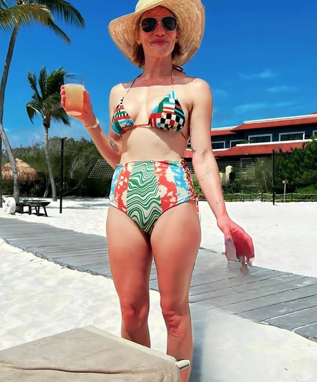 Katee Sackhoff actrice img