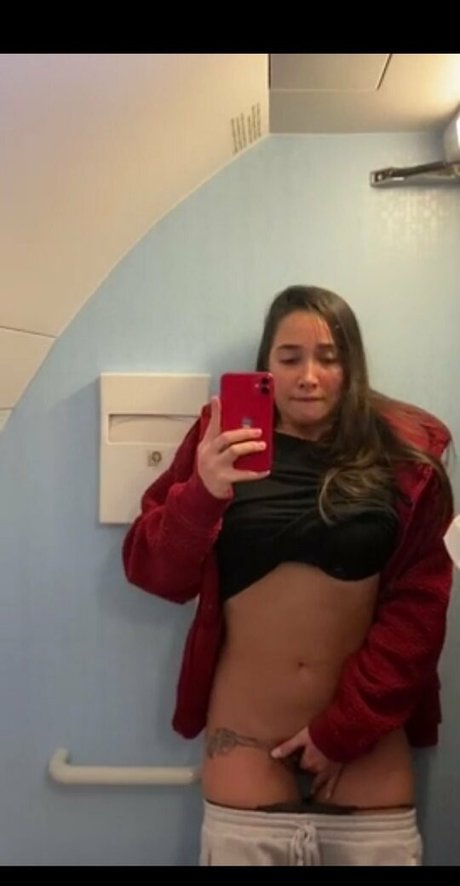 karleegrey étoile de l'art img