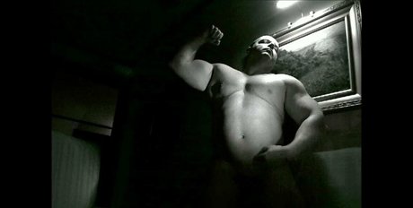 flexbigmuscle modèle joli photo